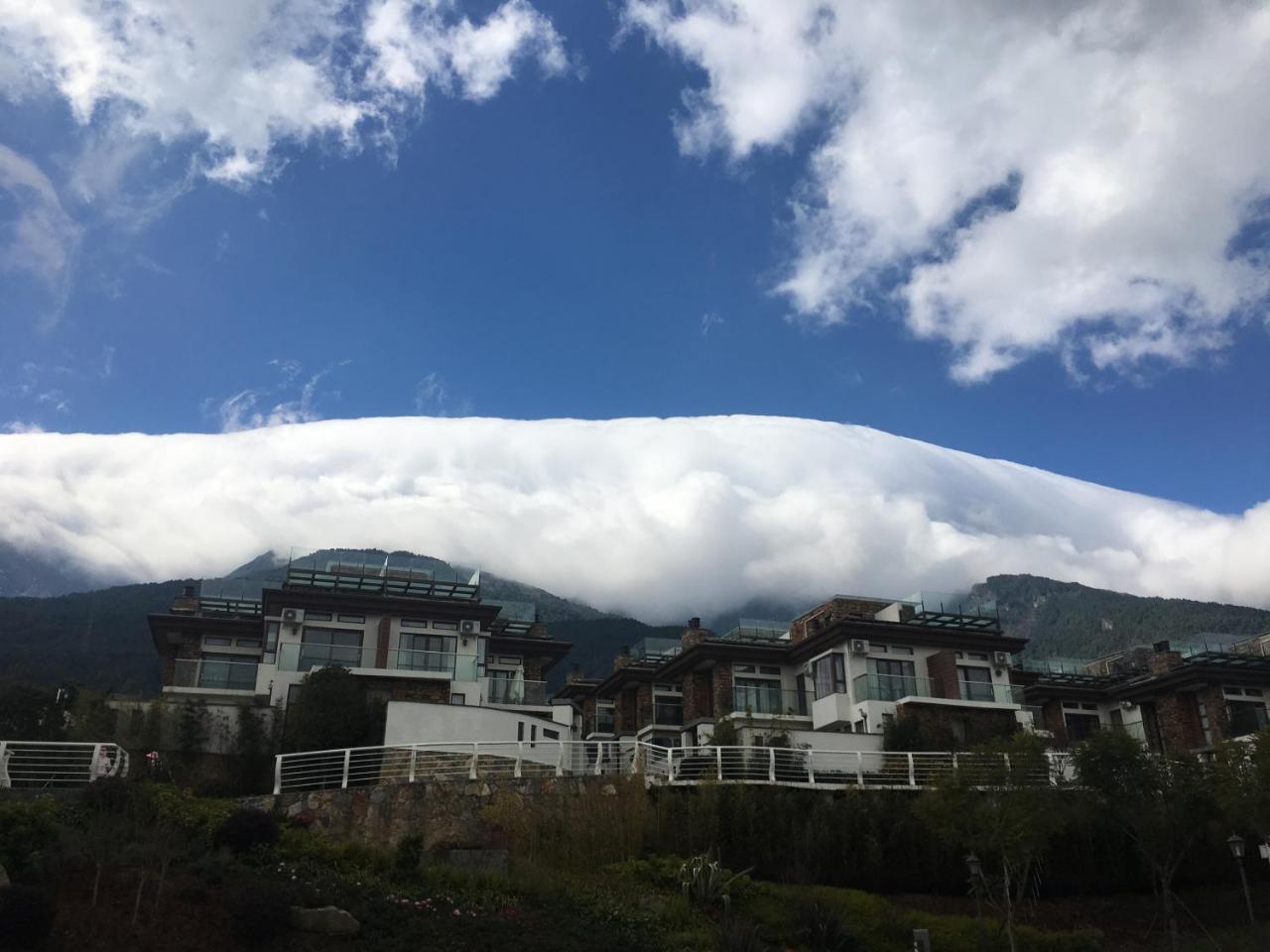 Liman. Cloud Golf Homestay Dali  Exterior foto